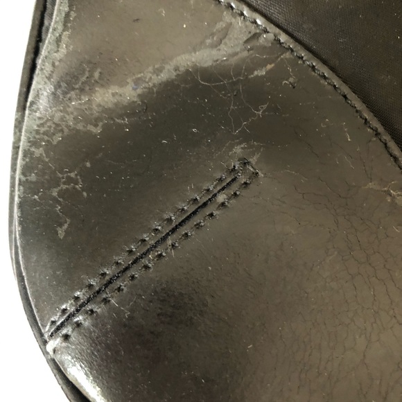 PRADA Tessuto Messenger bag - Picture 10 of 11